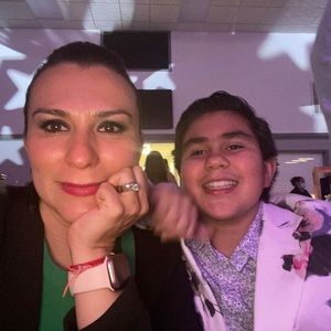 Meet your Posher, Ana